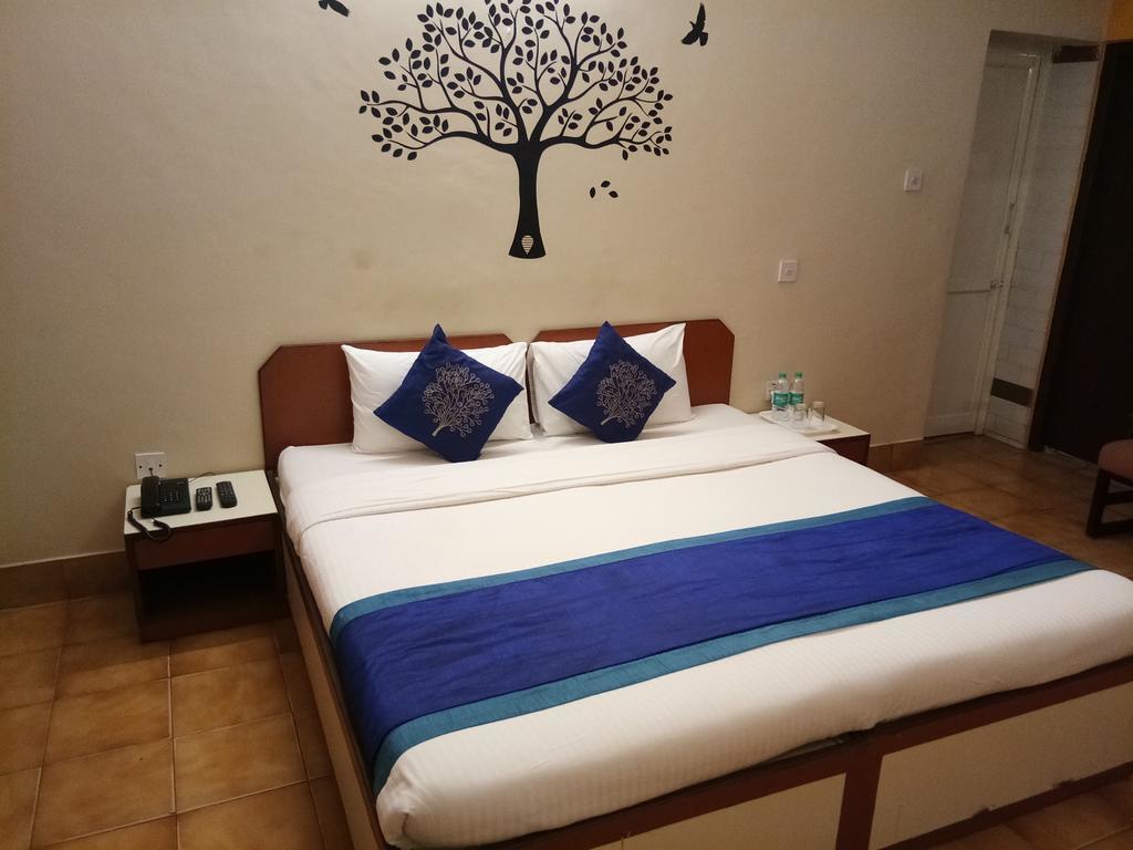 Hotel Telehaus International Bangalore Exteriör bild