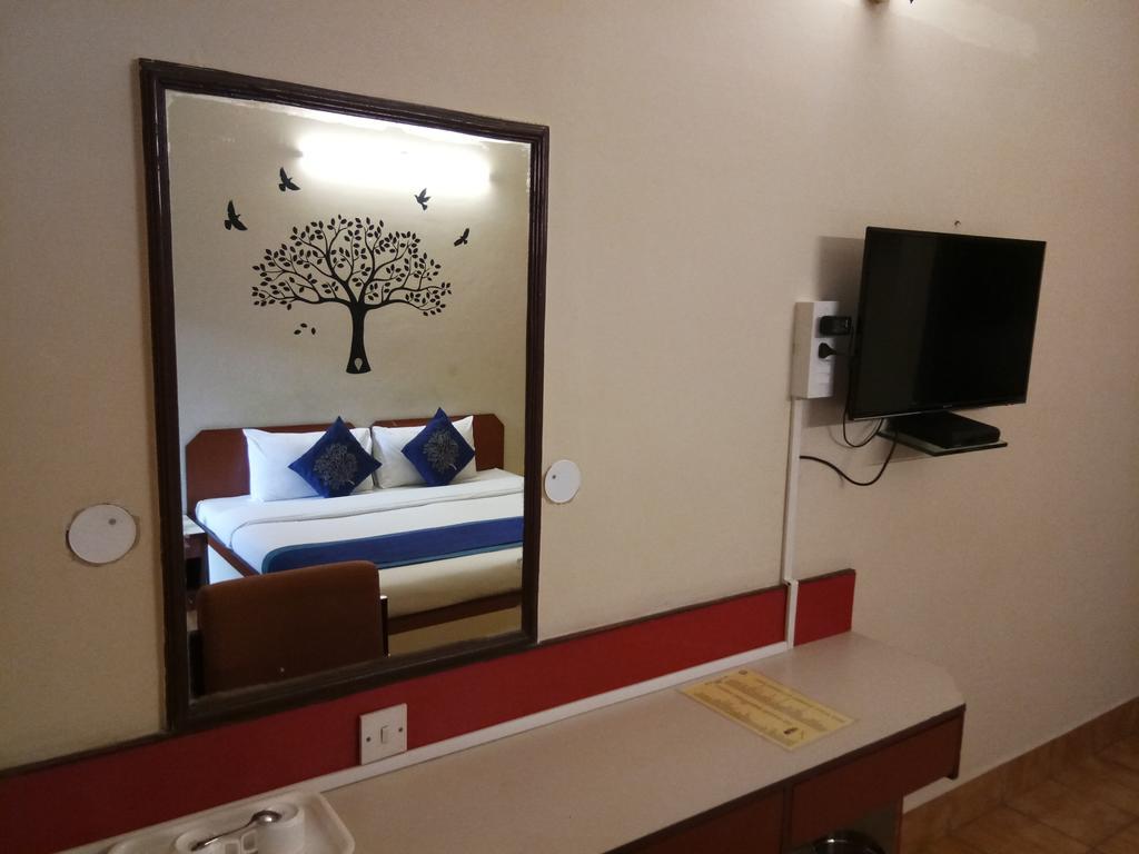 Hotel Telehaus International Bangalore Exteriör bild