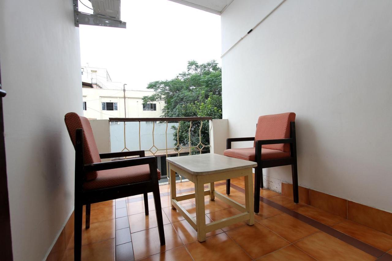 Hotel Telehaus International Bangalore Exteriör bild